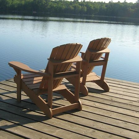 Black Lake Cabins Torrance Екстериор снимка